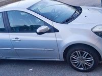 Usata Renault Clio IV Dynamique 103 CV (75 kW) 2012 Berlina