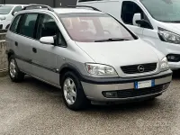 Usata Opel Zafira Elegance 125 CV (91 kW) 2002 Grigio Monovolume