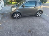 Usata Toyota iQ 98 CV (72 kW) 2011 Marrone Utilitaria