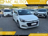 Usata Hyundai i20 Comfort 84 CV (61 kW) 2017 Bianco Berlina