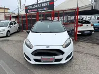 Usata Ford Fiesta 75 CV (55 kW) 2015 Bianco Utilitaria