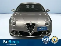 Usata Alfa Romeo Giulietta Super 120 CV (88 kW) 2019 Grigio metallizzato Utilitaria