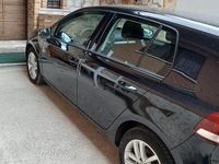 Usata VW Golf VI 105 CV (77 kW) 2011 Nero Utilitaria