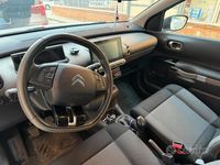 Usata Citroën C4 Shine 100 CV (73 kW) 2017 Bianco SUV