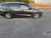 Usata Ford Focus 120 CV (88 kW) 2021 Grigio Station wagon