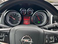 Usata Opel Astra 180 CV (132 kW) 2010 Bianco Berlina
