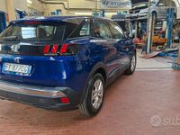 Usata Peugeot 3008 Allure 131 CV (96 kW) 2019 Blu Berlina