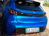 Usata Peugeot 208 GT-line 131 CV (96 kW) 2020 Blu Utilitaria
