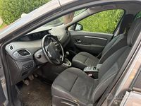 Usata Renault Grand Scénic III 110 CV (80 kW) 2015 Grigio Monovolume