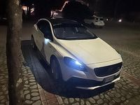 Usata Volvo V40 2015 Bianco Utilitaria