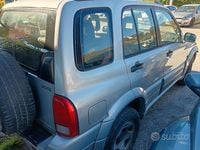 Usata Suzuki Grand Vitara 109 CV (80 kW) 2005 Argento SUV