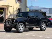 Usata Jeep Wrangler Unlimited Sahara 200 CV (147 kW) 2011 Nero SUV