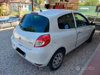Usata Renault Clio II 2011 Bianco Berlina