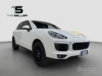 Usata Porsche Cayenne 250 CV (183 kW) 2015 Bianco SUV