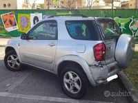Usata Toyota RAV4 116 CV (85 kW) 2002 Grigio SUV