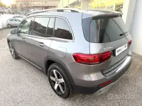 Usata Mercedes GLB200 150 CV (110 kW) 2020 Grigio SUV
