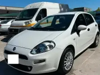 Usata Fiat Punto Street 85 CV (62 kW) 2014 Bianco Utilitaria