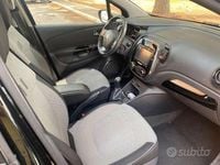 Usata Renault Captur Intens 90 CV (66 kW) 2016 Nero SUV