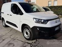 Usata Fiat Doblò 102 CV (75 kW) 2023 Bianco Monovolume