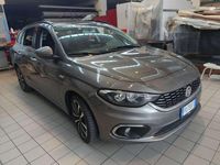 Usata Fiat Tipo Easy 120 CV (88 kW) 2018 Argento Station wagon