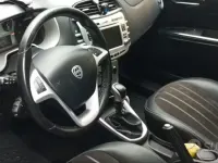 Usata Lancia Delta 120 CV (88 kW) 2010 Nero Utilitaria