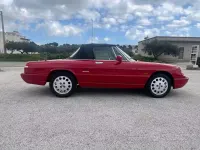 Usata Alfa Romeo Spider 117 CV (86 kW) 1992 Rosso Cabrio