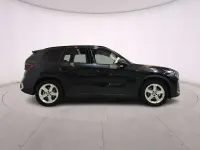 Usata BMW iX1 Comfort Edition 150 kW (204 CV) 2025 Black sapphire SUV