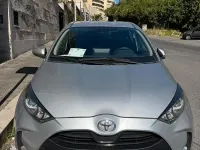 Usata Toyota Yaris 65 CV (47 kW) 2022 Grigio Utilitaria