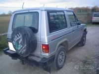 Usata Mitsubishi Pajero 84 CV (61 kW) 1988 Grigio SUV