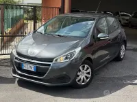Begagnad Peugeot 208 Allure 82 HK (60 kW) 2016 Grå Halvkombi