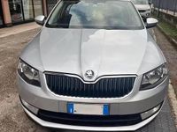 Usata Skoda Octavia Ambition 105 CV (77 kW) 2014 Grigio Utilitaria