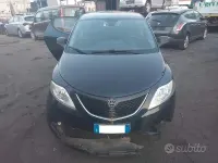 Usata Lancia Ypsilon S 95 CV (69 kW) 2017 Bluazzurro Utilitaria