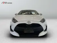Usata Toyota Yaris Hybrid Active 116 CV (85 kW) 2025 Bianco Berlina