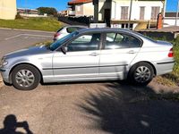 Usata BMW 318 115 CV (84 kW) 2003 Grigio Berlina