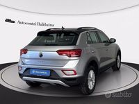 Usata VW T-Roc Life 150 CV (110 kW) 2023 Nero SUV