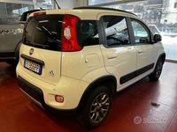 Usata Fiat Panda 4x4 S 86 CV (63 kW) 2019 Bianco Utilitaria