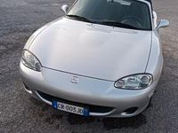 Usata Mazda MX5 145 CV (106 kW) 2004 Grigio Cabrio