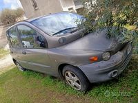 Usata Fiat Multipla 103 CV (75 kW) 2001 Grigio Monovolume