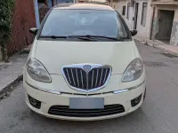 Usata Lancia Musa 120 CV (88 kW) 2008 Bianco Monovolume