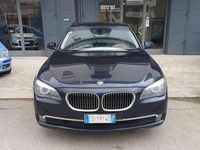 Usata BMW 740 306 CV (225 kW) 2010 Blu/azzurro Berlina