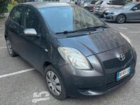 Usata Toyota Yaris 2005 Grigio Berlina