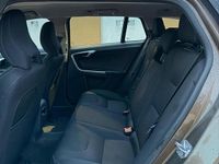 Occasion Volvo V60 CC Business Edition 150 ch (110 kW) 2017 Marron Break