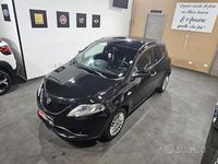 Usata Lancia Ypsilon 69 CV (50 kW) 2017 Nero Utilitaria