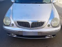 Usata Lancia Lybra 116 CV (85 kW) 2001 Grigio Berlina