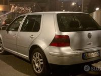 Usata VW Golf IV Highline 105 CV (77 kW) 2003 Berlina