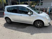 Usata Renault Modus 100 CV (73 kW) 2011 Argento Monovolume