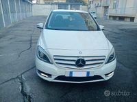 usata Mercedes B180 B 180BlueEFFICIENCY Premium