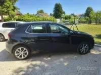 Usata Opel Corsa Elegance 101 CV (74 kW) 2021 Nero Utilitaria