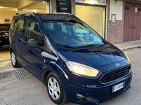 Usata Ford Tourneo Courier Titanium 75 CV (55 kW) 2015 Blu Monovolume