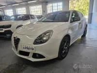 Usata Alfa Romeo Giulietta Sprint 150 CV (110 kW) 2015 Bianco Utilitaria
